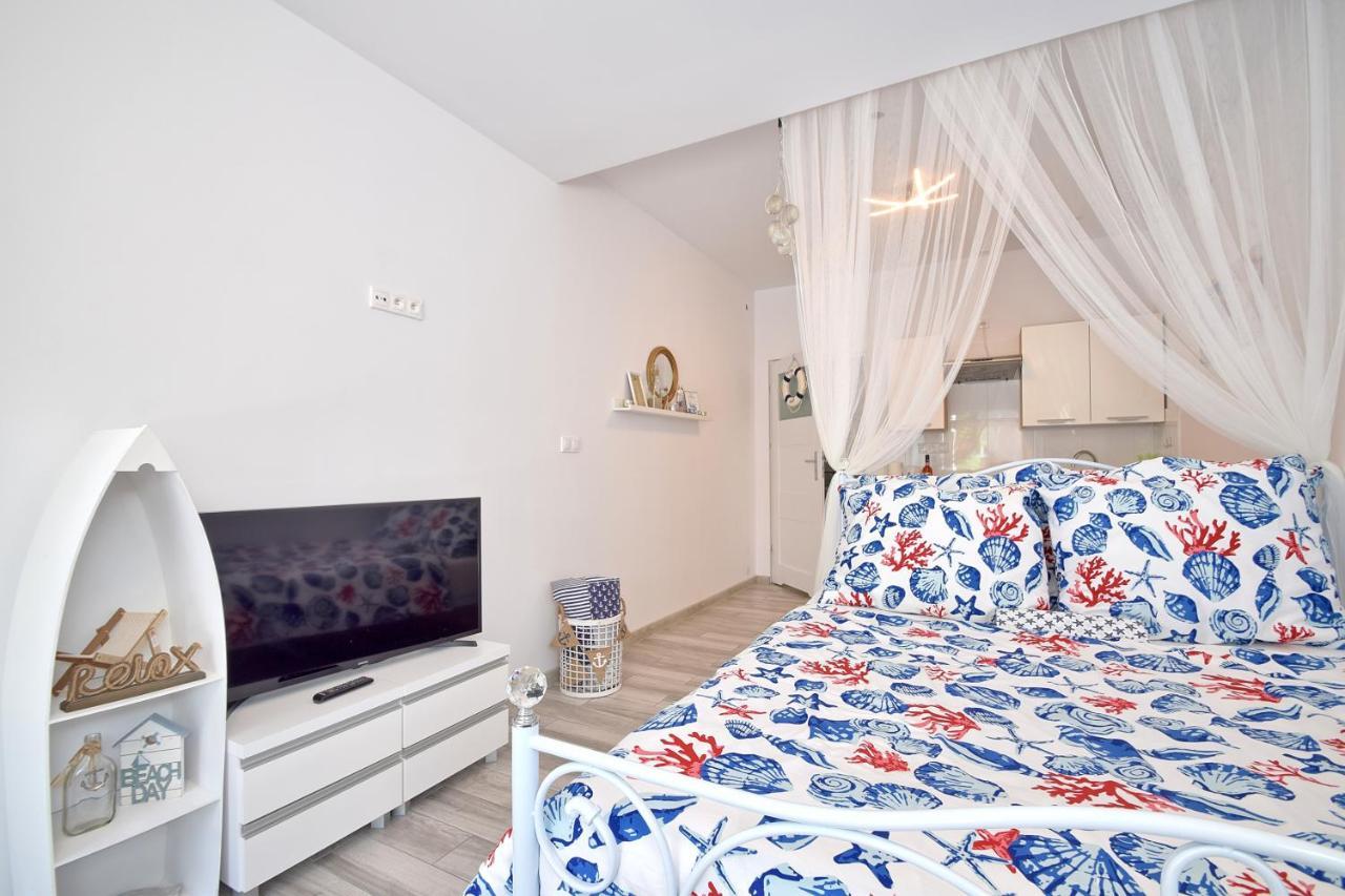 Pensjonat Perelka Apartment Устроне Морске Екстериор снимка