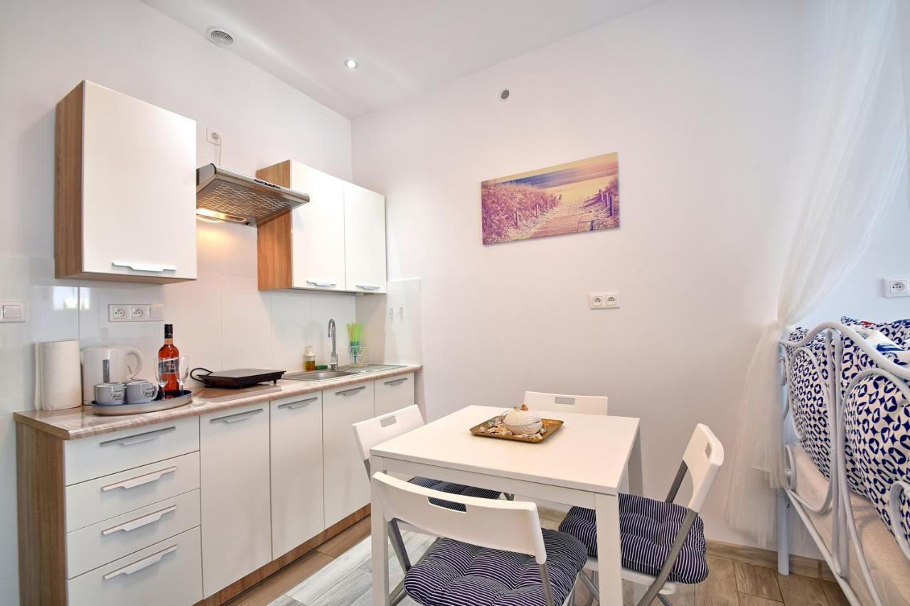 Pensjonat Perelka Apartment Устроне Морске Екстериор снимка